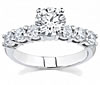 Common-prong Diamond Setting